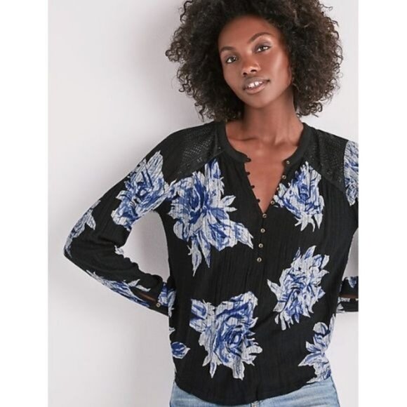 Lucky Brand Linen Blend Floral Print Henley Top - Picture 1 of 6